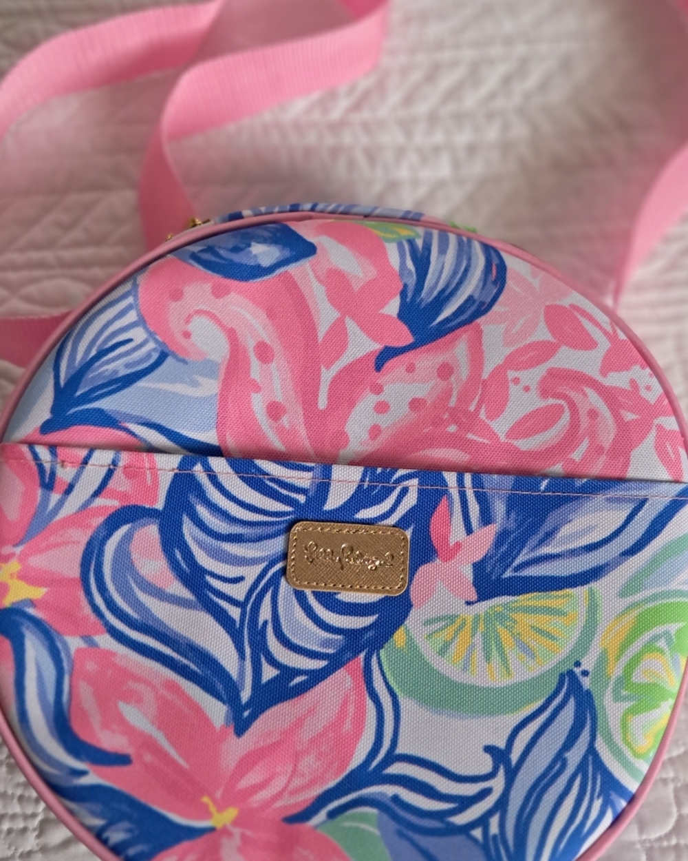 Lilly Pulitzer Pink Blue Floral Round Crossbody Picnic Lunch Bag Summer Classic - Picture 2 of 7
